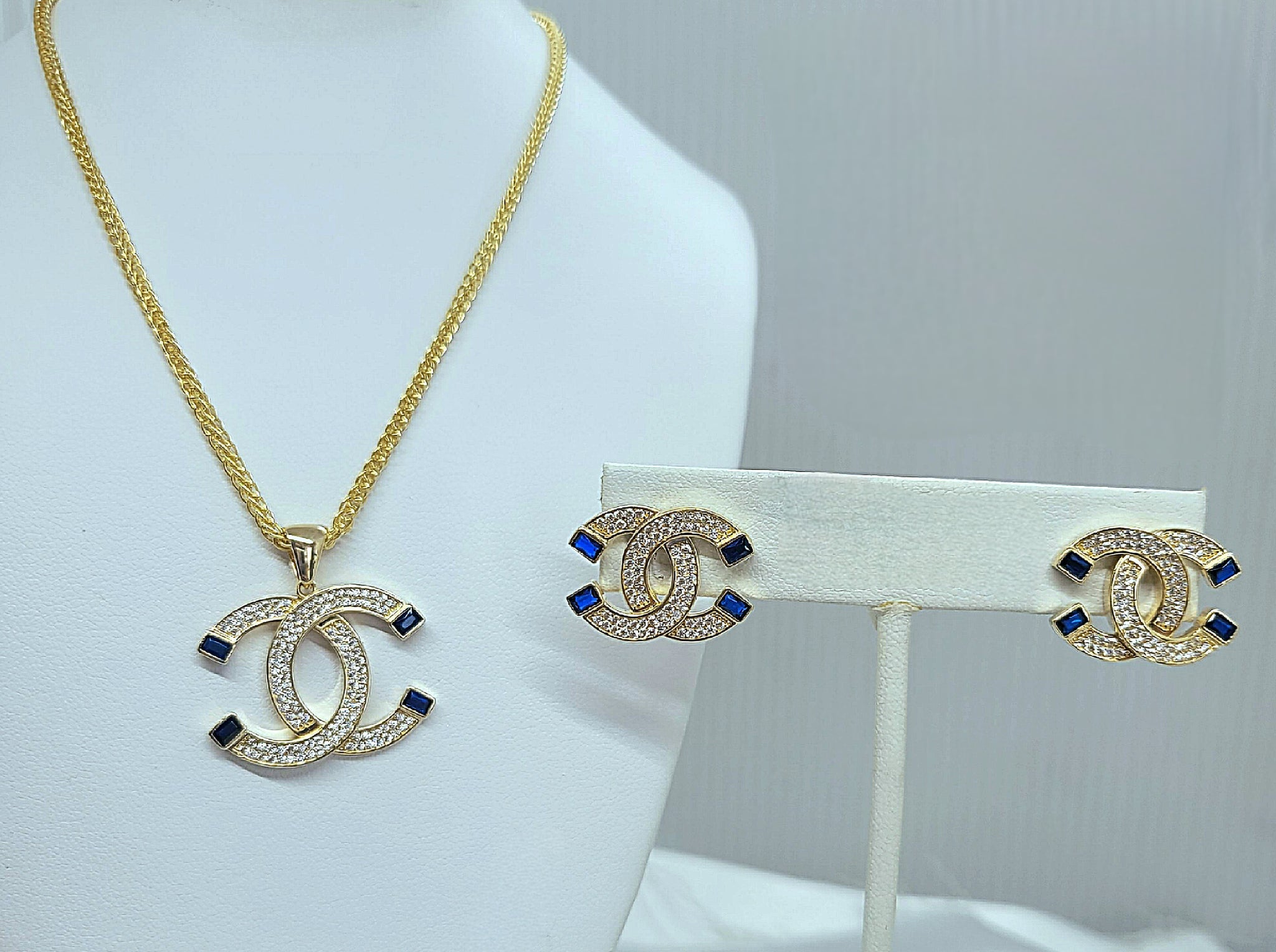 Yellow Gold Chanel Necklace Tello Jewellers - Main Image