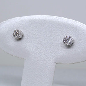 14kt. White Gold Diamond Cluster Circle Stud Earrings (XS)