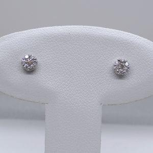 14kt. White Gold Diamond Cluster Circle Stud Earrings (XS)