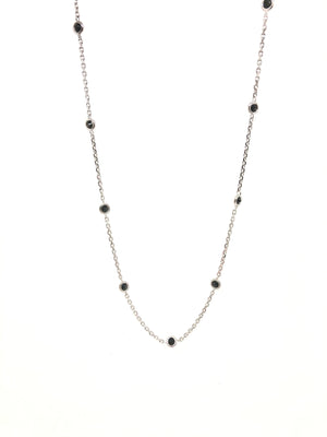 18kt white gold and blue sapphire necklace